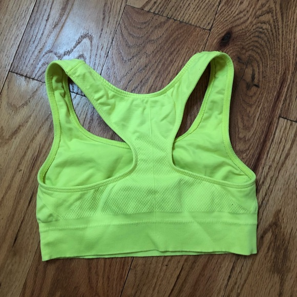 Champion C9 neon green sports bra - Picture 2 of 3